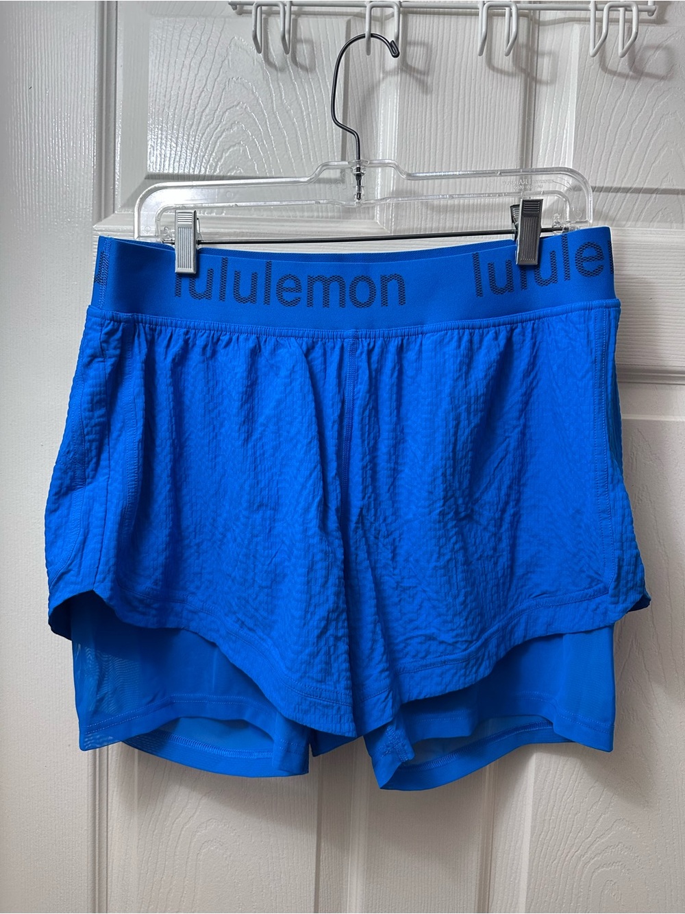 Lululemon Logo Waistband High-Rise Training Short colour “Poolside” Size 12
